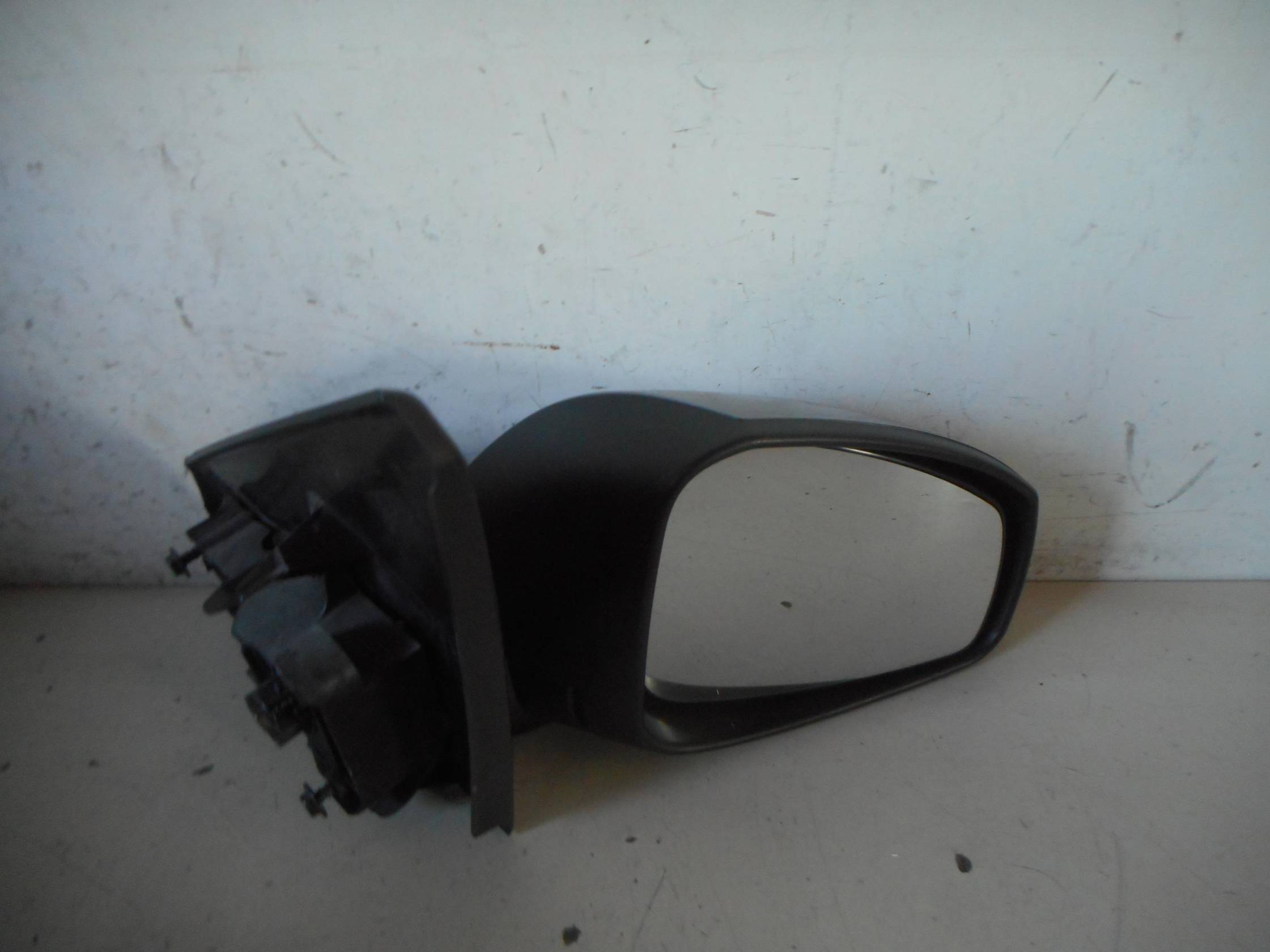 Retrovisore est. regolaz. elettr. dx.